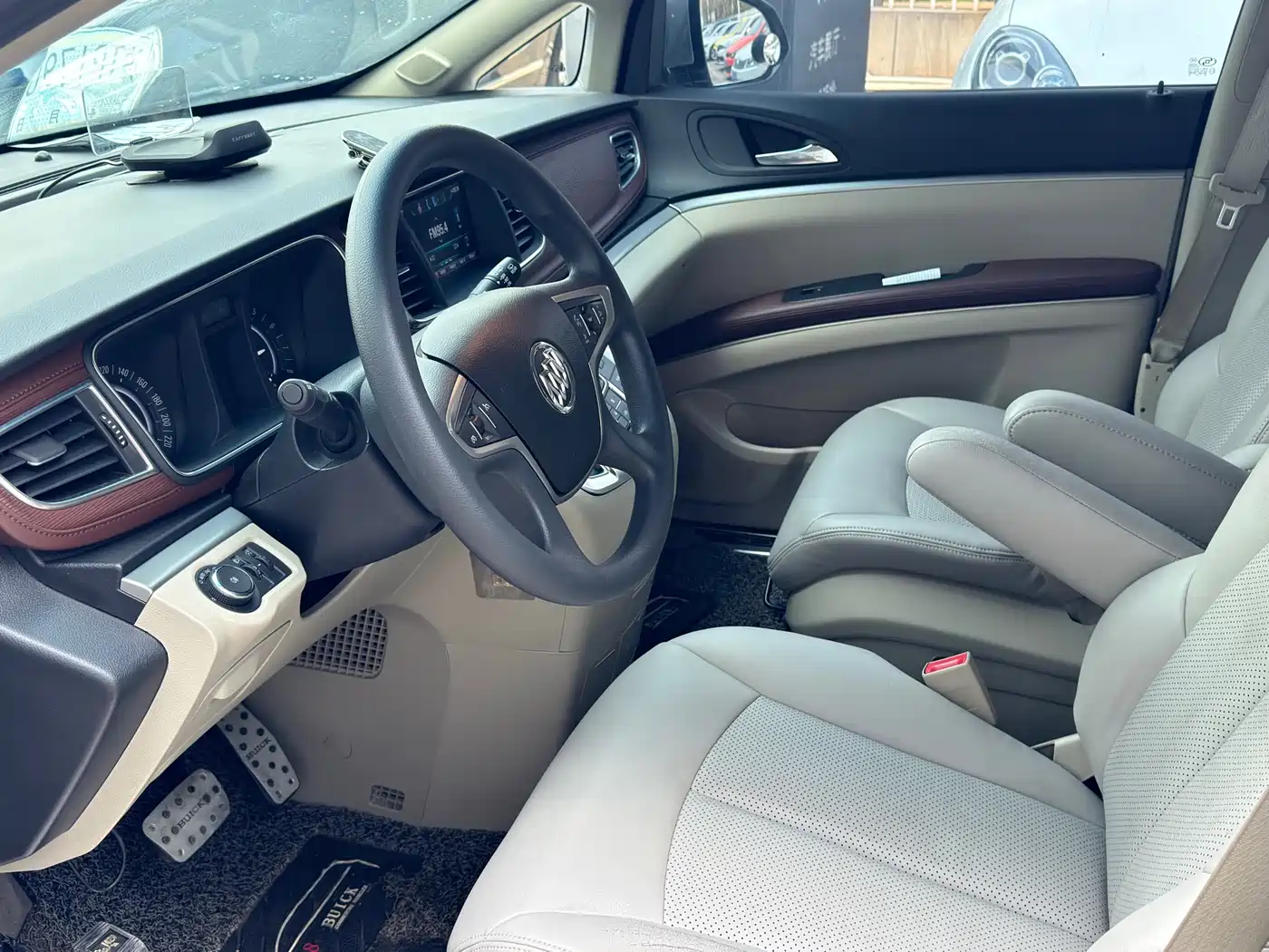 Buick GL8 2017 25S Comfort China V фото 4