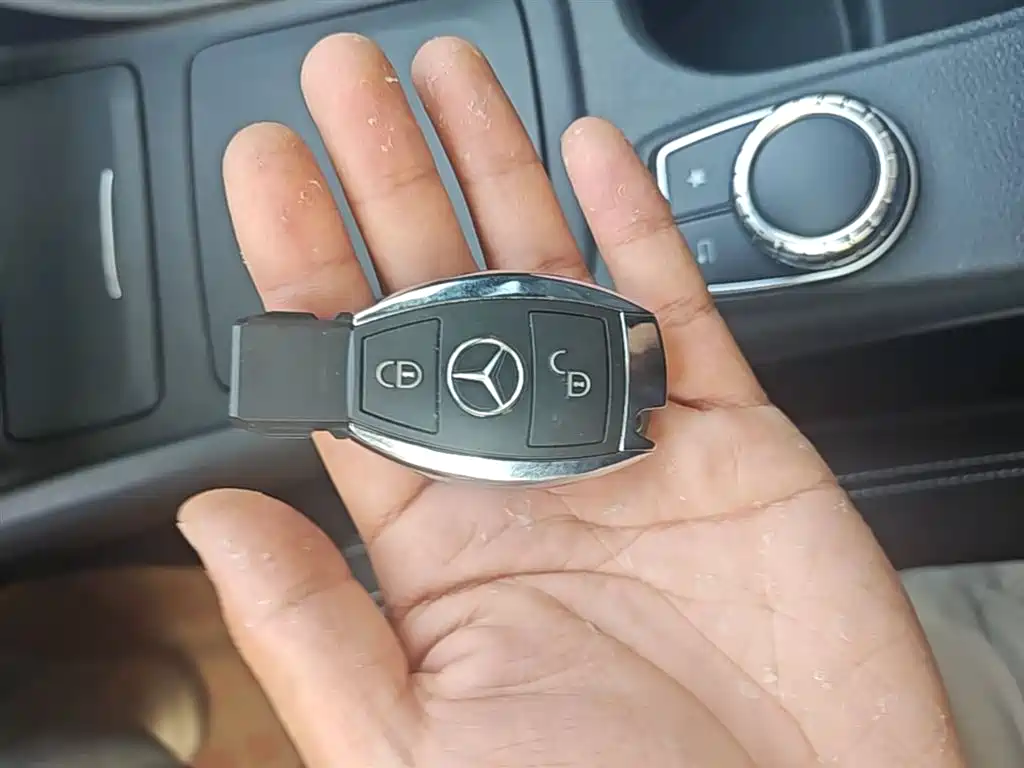Mercedes-Benz GLA 2016 GLA 200 Dynamic фото 9