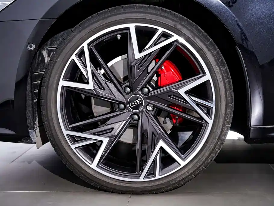 Audi A7L 2025 2024 45 TFSI quattro Black Warrior Edition