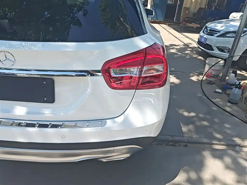Mercedes-Benz GLA 2016 GLA 200 Dynamic фото 8