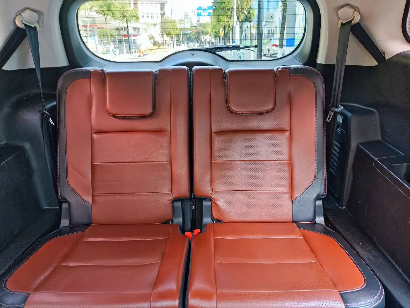 BAIC Huansu S3 2016 2016 S3L 1.5L Manual Premium