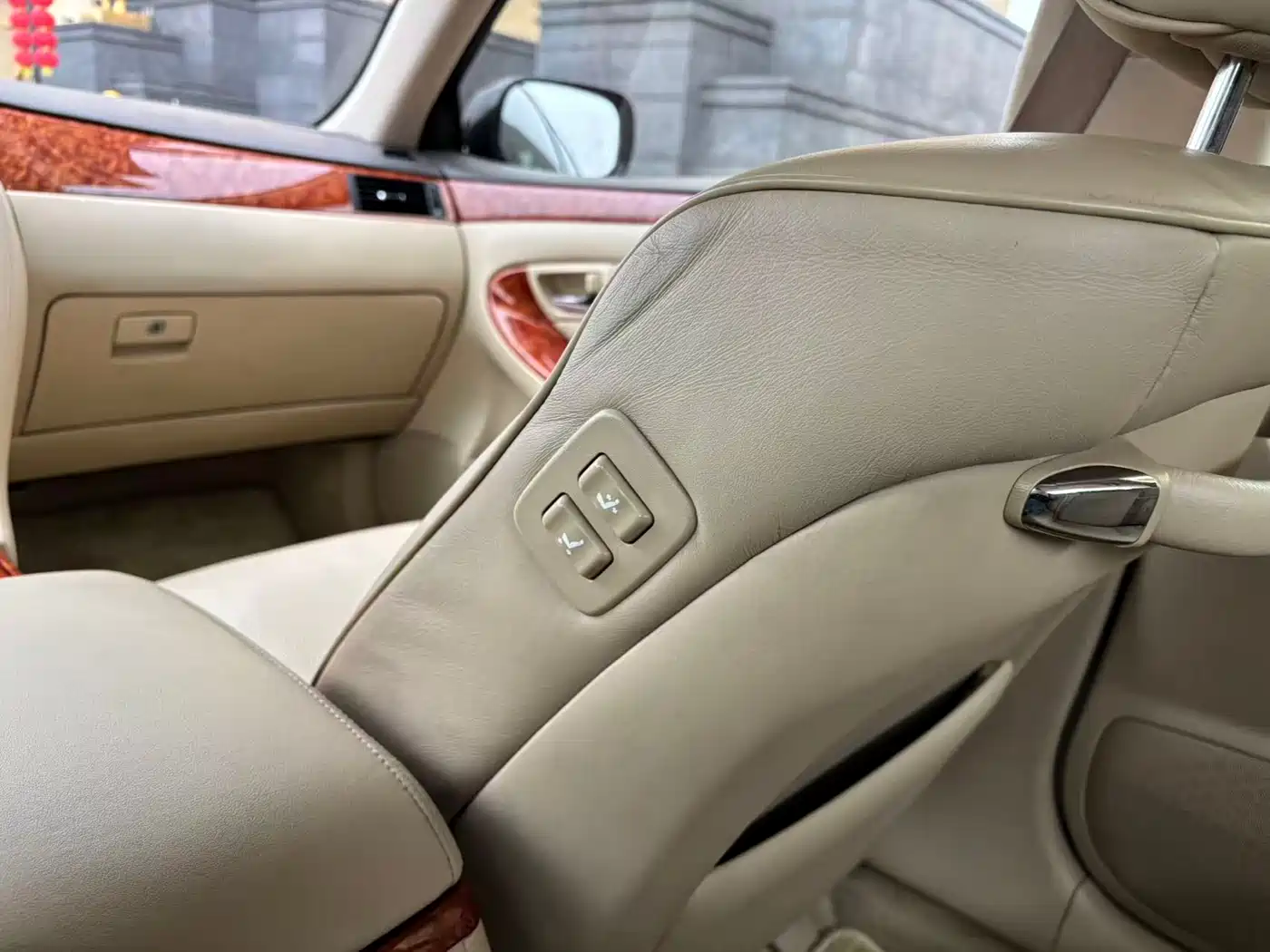 Toyota Crown 2009 2.5L Royal Special Enhanced Edition фото 15