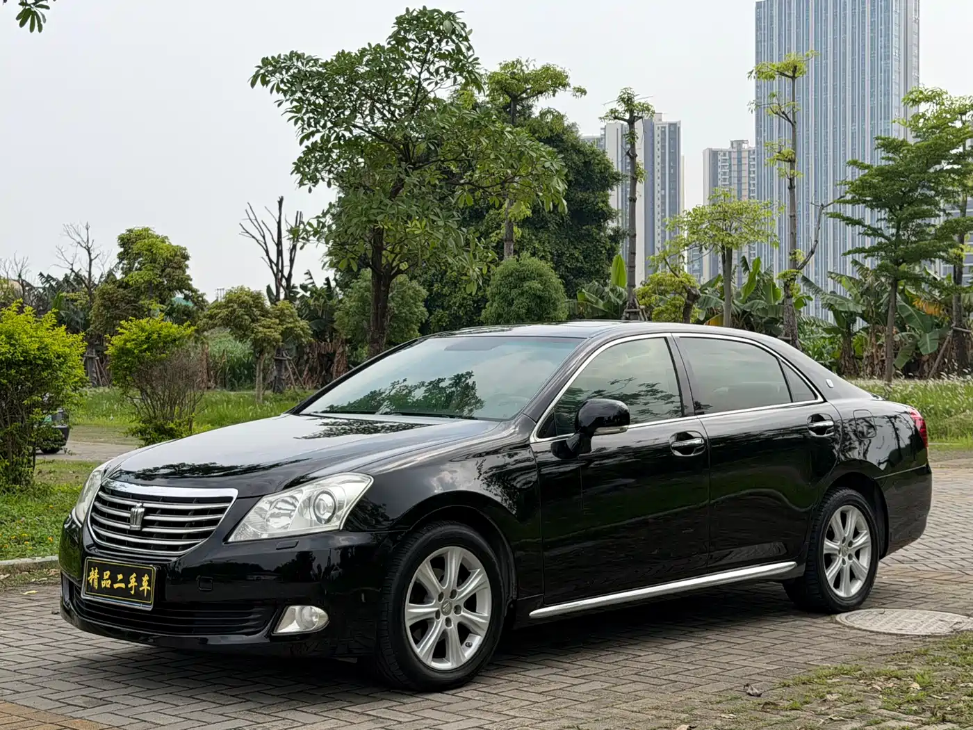 Toyota Crown 2010 3.0L Royal Saloon