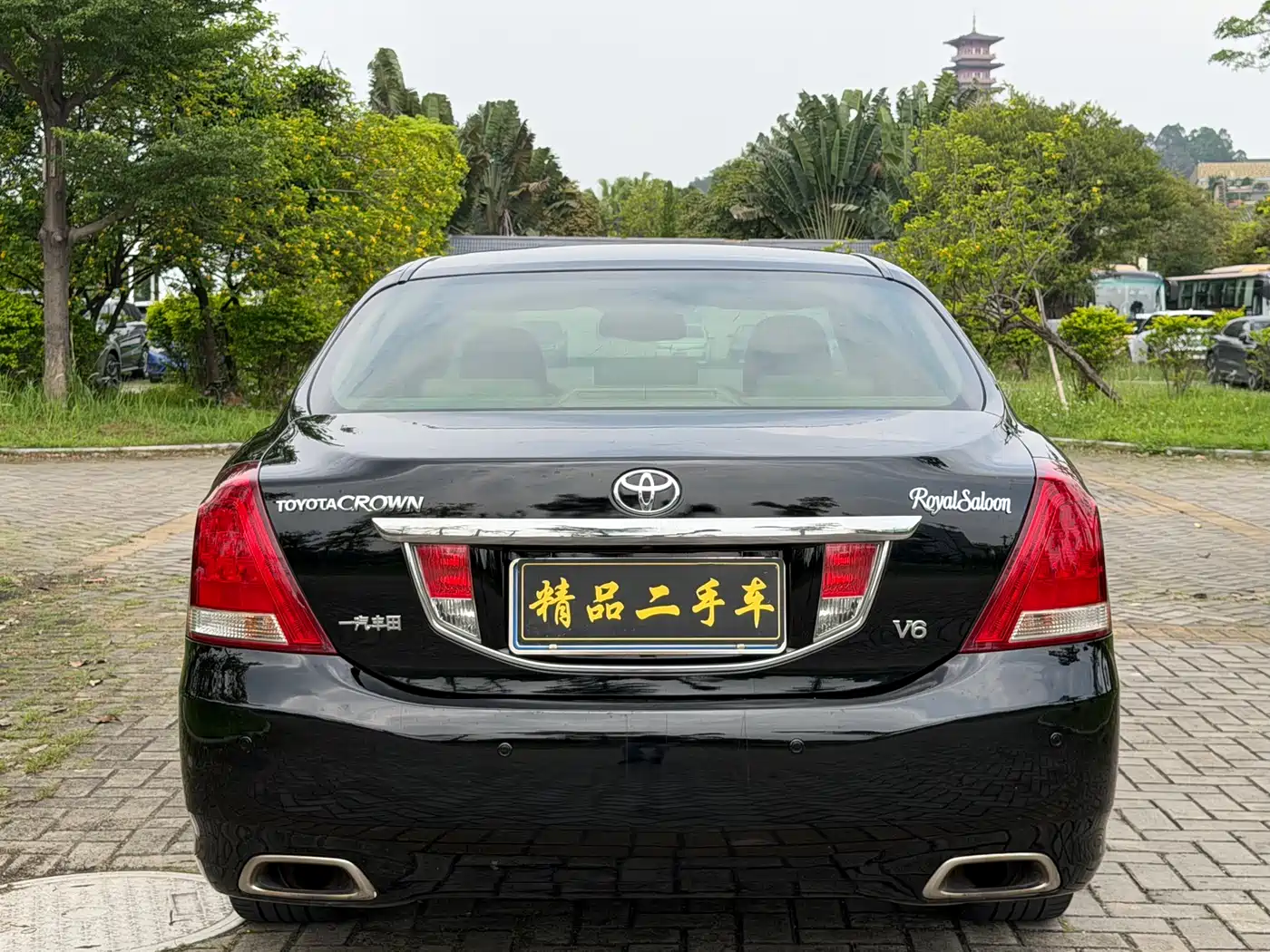 Toyota Crown 2010 3.0L Royal Saloon фото 6