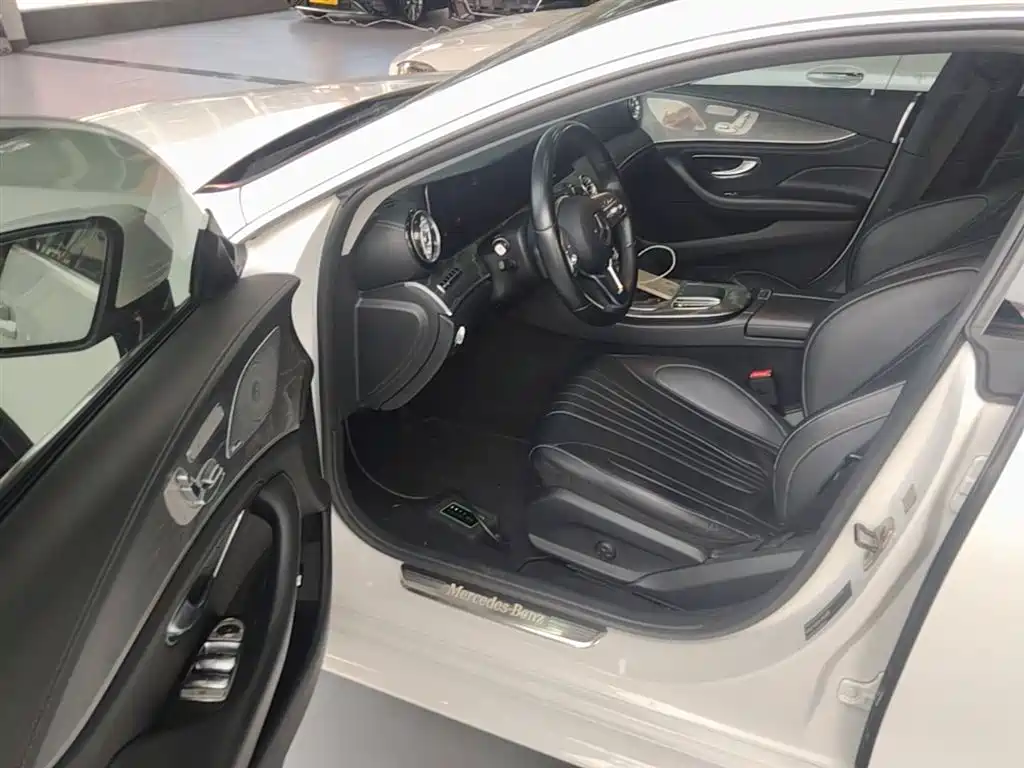 Mercedes-Benz CLS 2018 CLS 350 4MATIC фото 16
