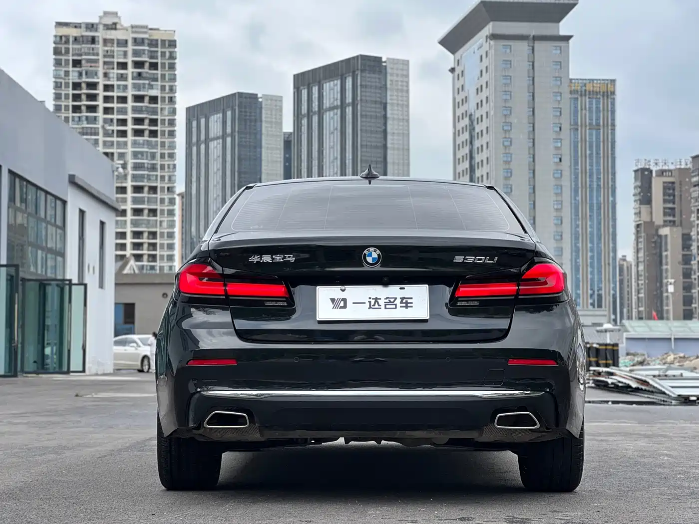 BMW 5 Series 2023 530Li Leading Luxury Package фото 8