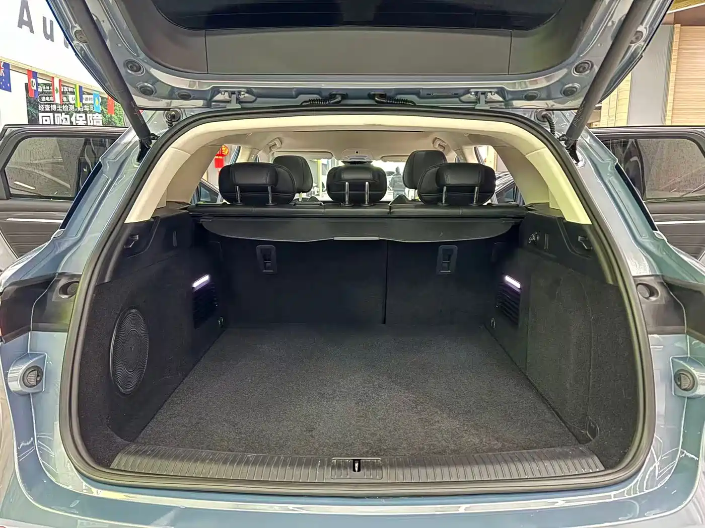 Voyah Auto VOYAH FREE 2021 AWD Standard Range Extender Exclusive Luxury Package фото 17