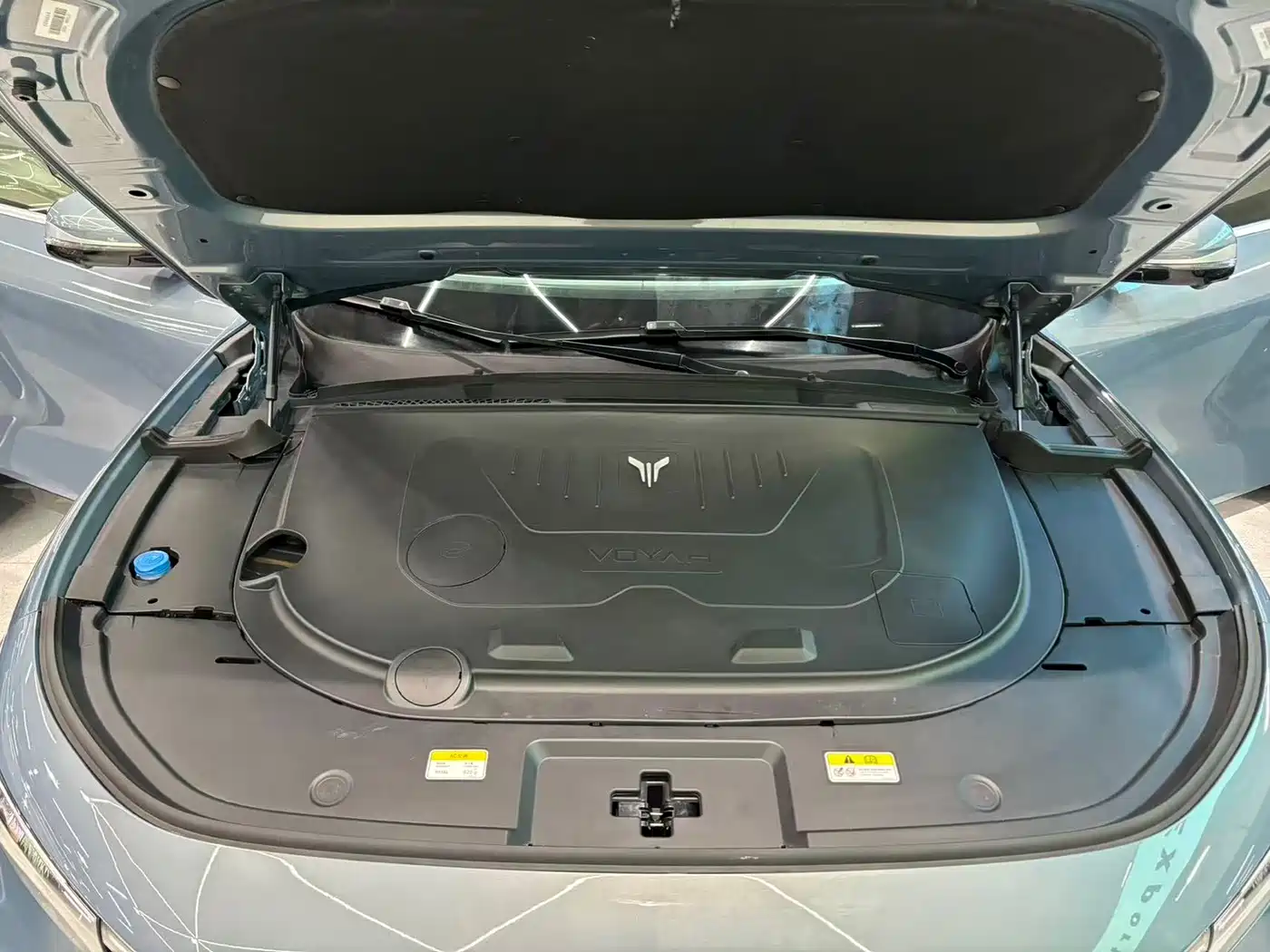 Voyah Auto VOYAH FREE 2021 AWD Standard Range Extender Exclusive Luxury Package фото 34