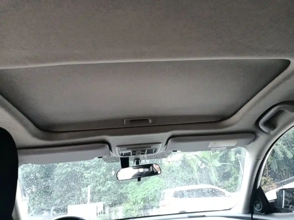 Photo 19 - Honda Civic