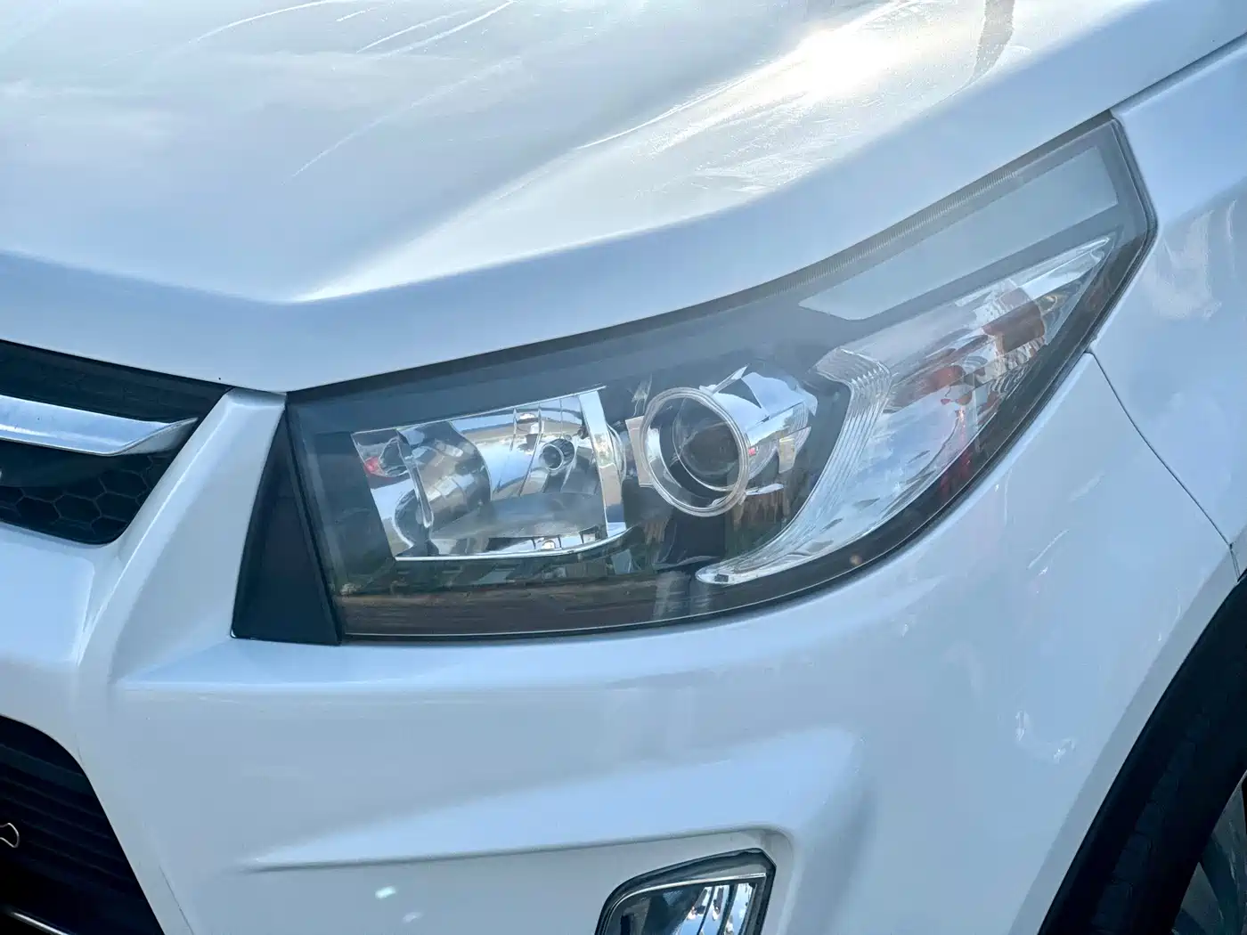 BAIC Huansu S3 2015 2014 1.5L Luxury (China IV)