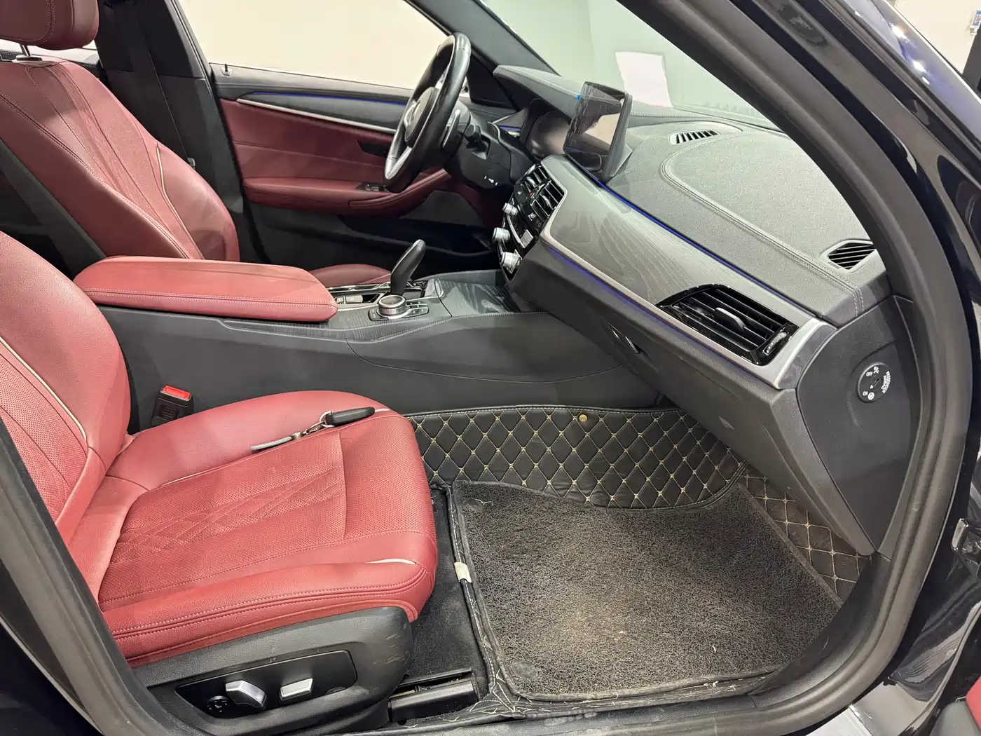 BMW 5 Series 2022 Facelift 530Li xDrive M Sport Package фото 17