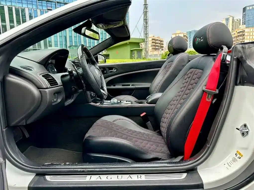 Jaguar XK 2012 XKR 5.0L Supercharged Convertible фото 4