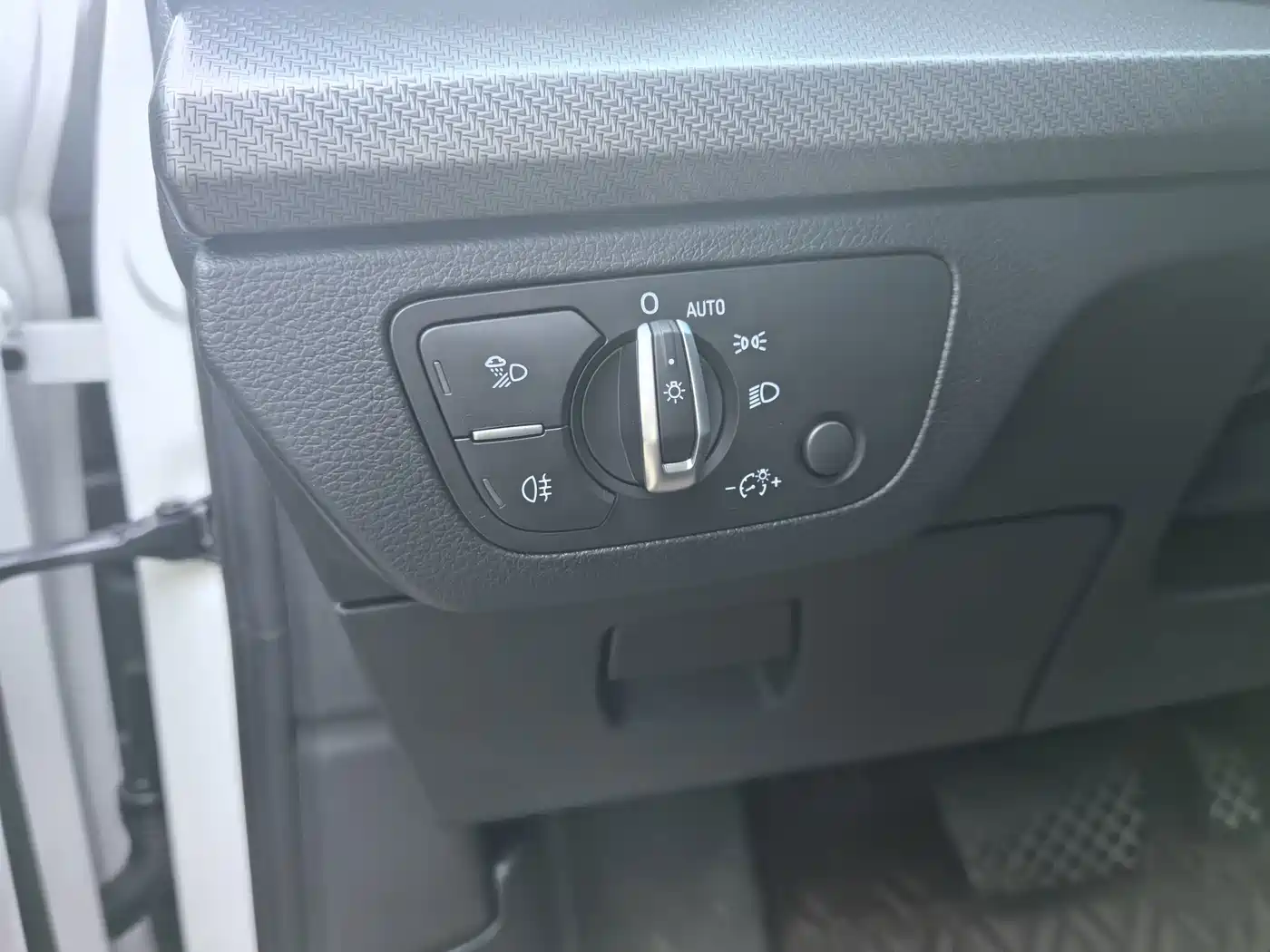 Фото 29 - Audi Q5L