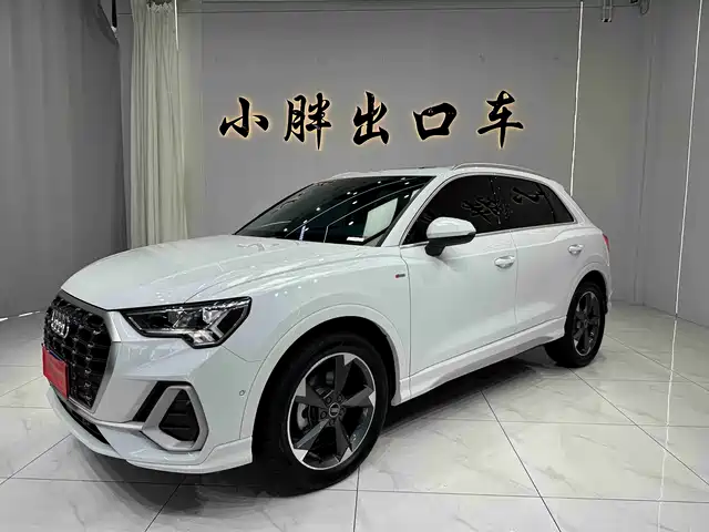 Audi Q3 35 TFSI, Стиль Драйв