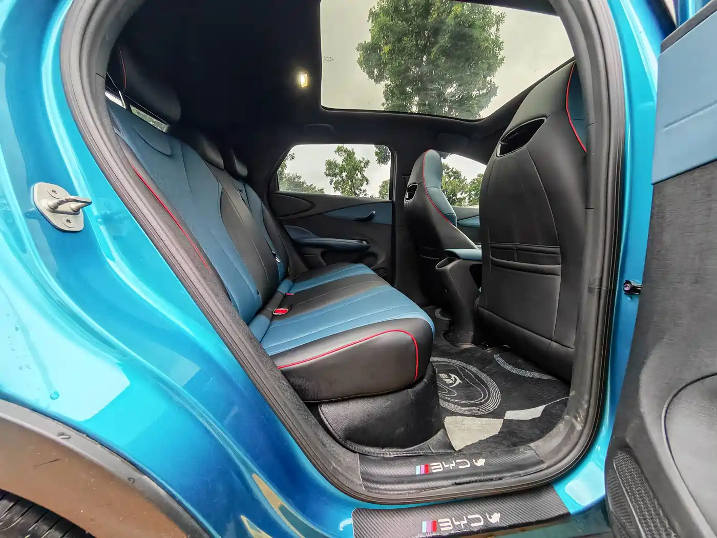 BYD Dolphin 2022 2021 Model 405km Fashion Edition