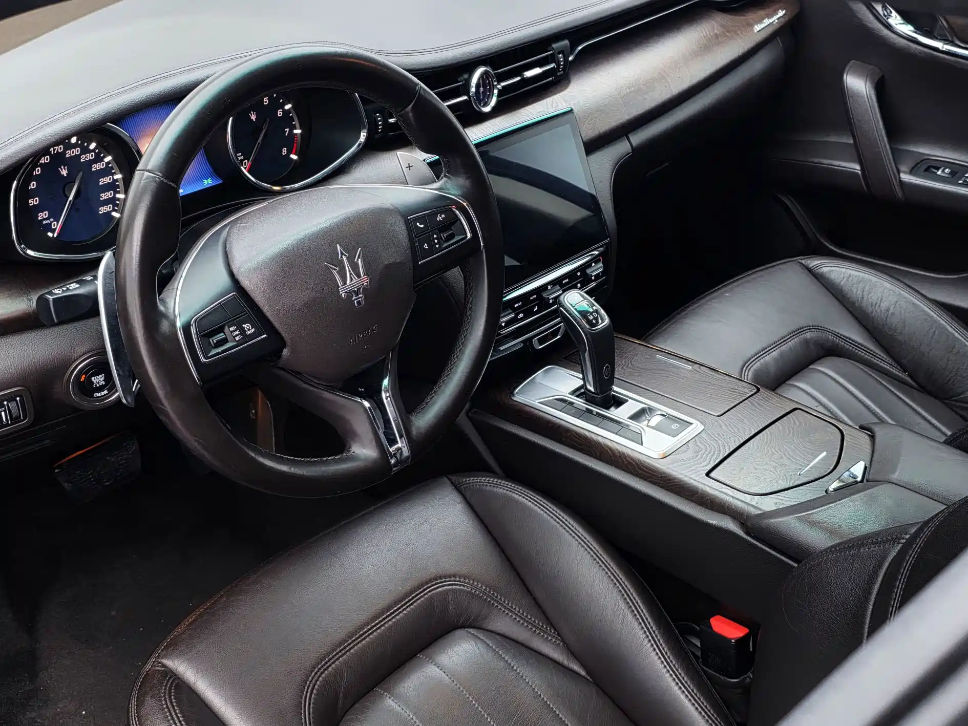 Photo 25 - Maserati Quattroporte