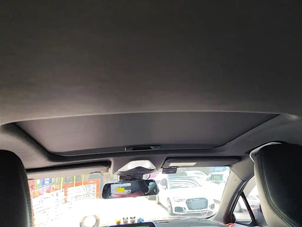 Toyota IZOA 2018 2.0L Yichi Edition China V фото 18