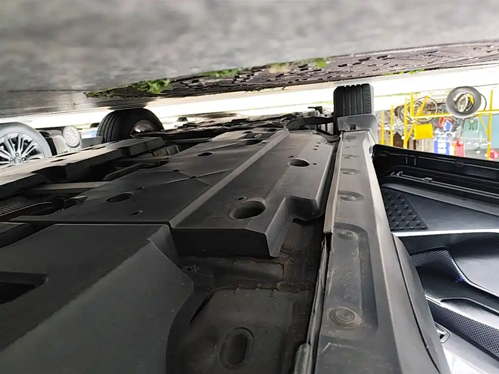 Toyota IZOA 2018 2.0L Yichi Edition China V фото 22