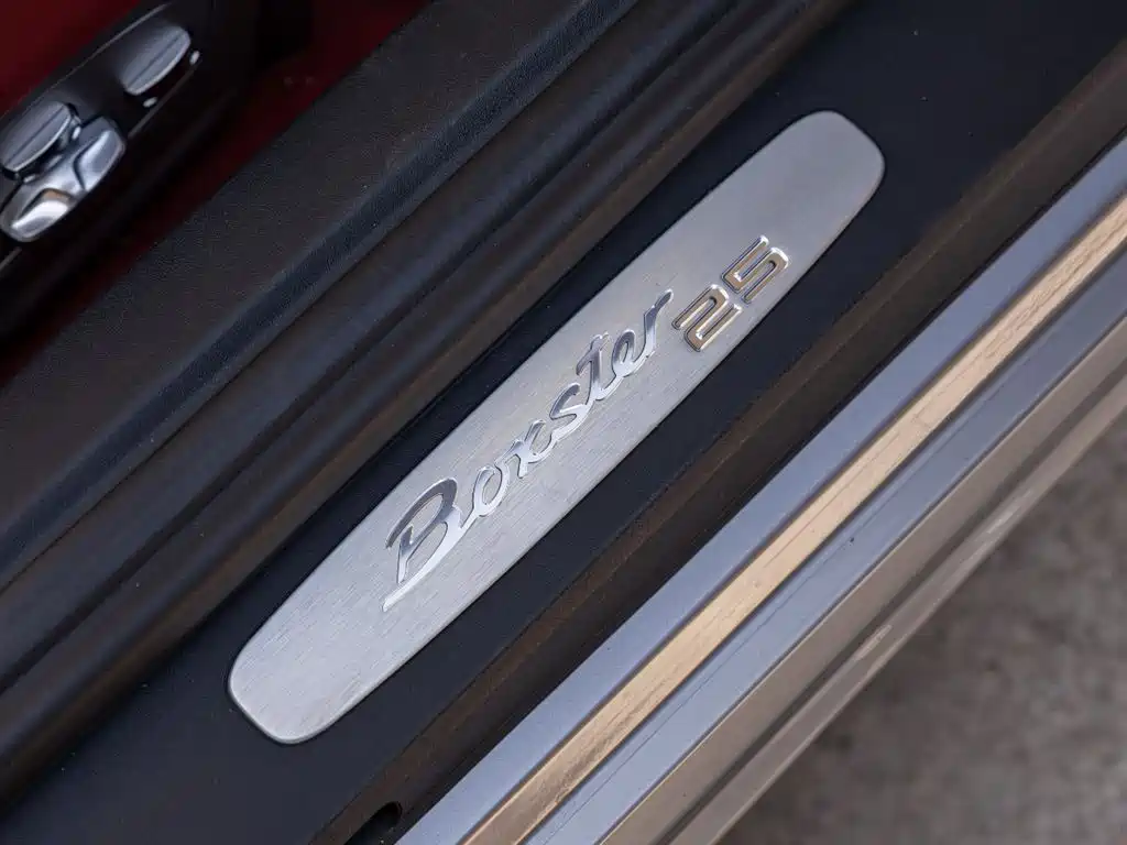Porsche 718 2021 Boxster 2.5T 25th Anniversary фото 23
