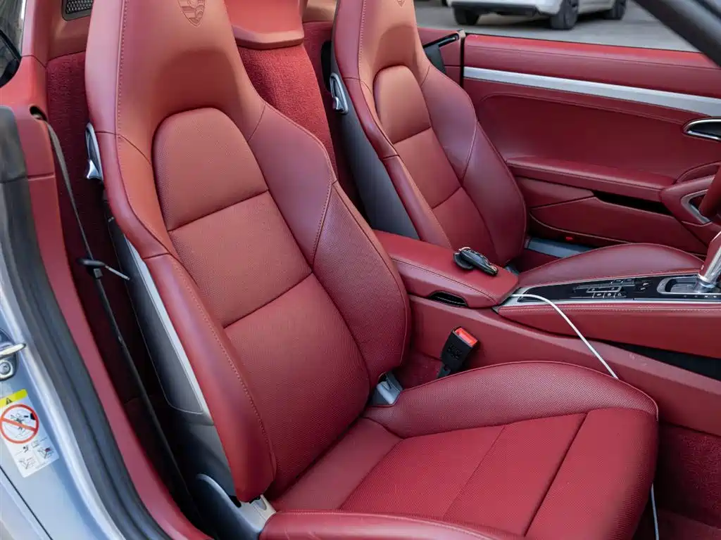 Porsche 718 2021 Boxster 2.5T 25th Anniversary фото 21