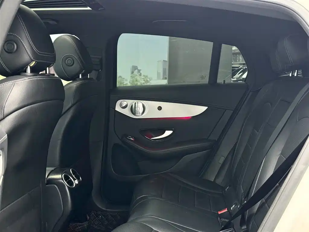 MERCEDES-BENZ GLC COUPE