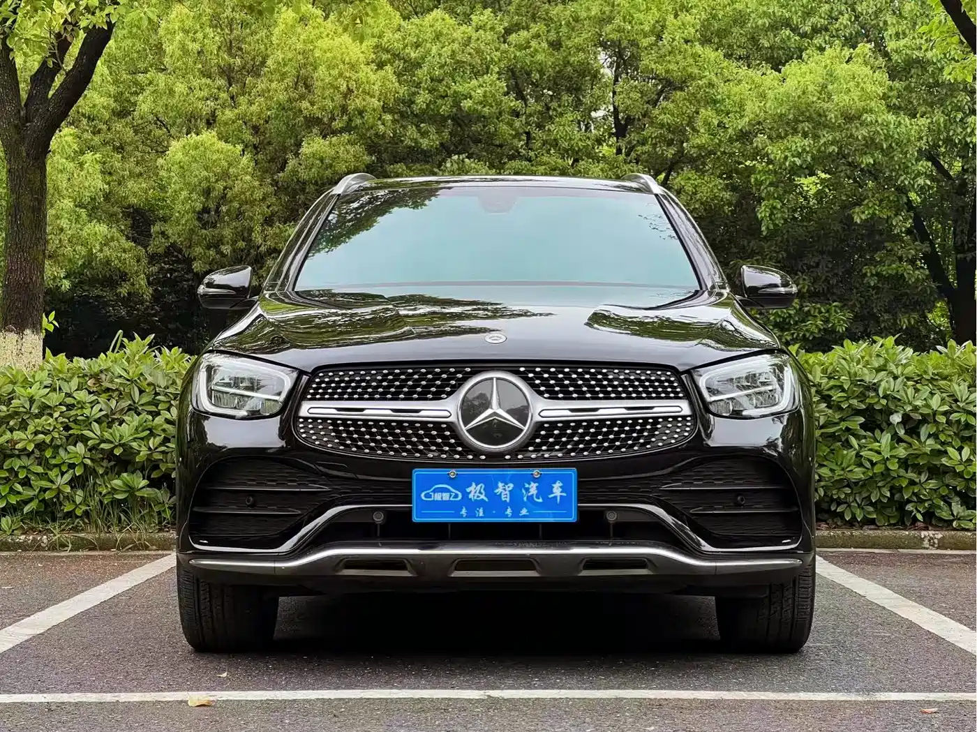 Mercedes-Benz GLC 2022 Model GLC 260 L 4MATIC Luxury Edition фото 2