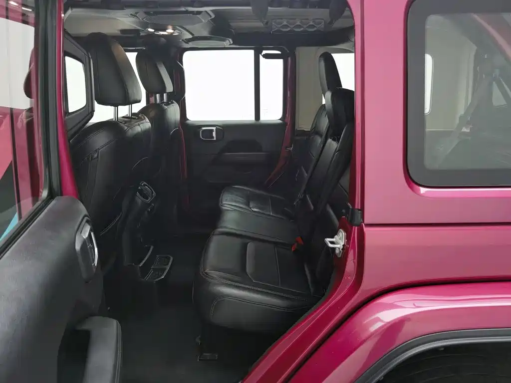 Jeep Wrangler 2024 2022 2.0T Highland Bahamas Pink Sand Special