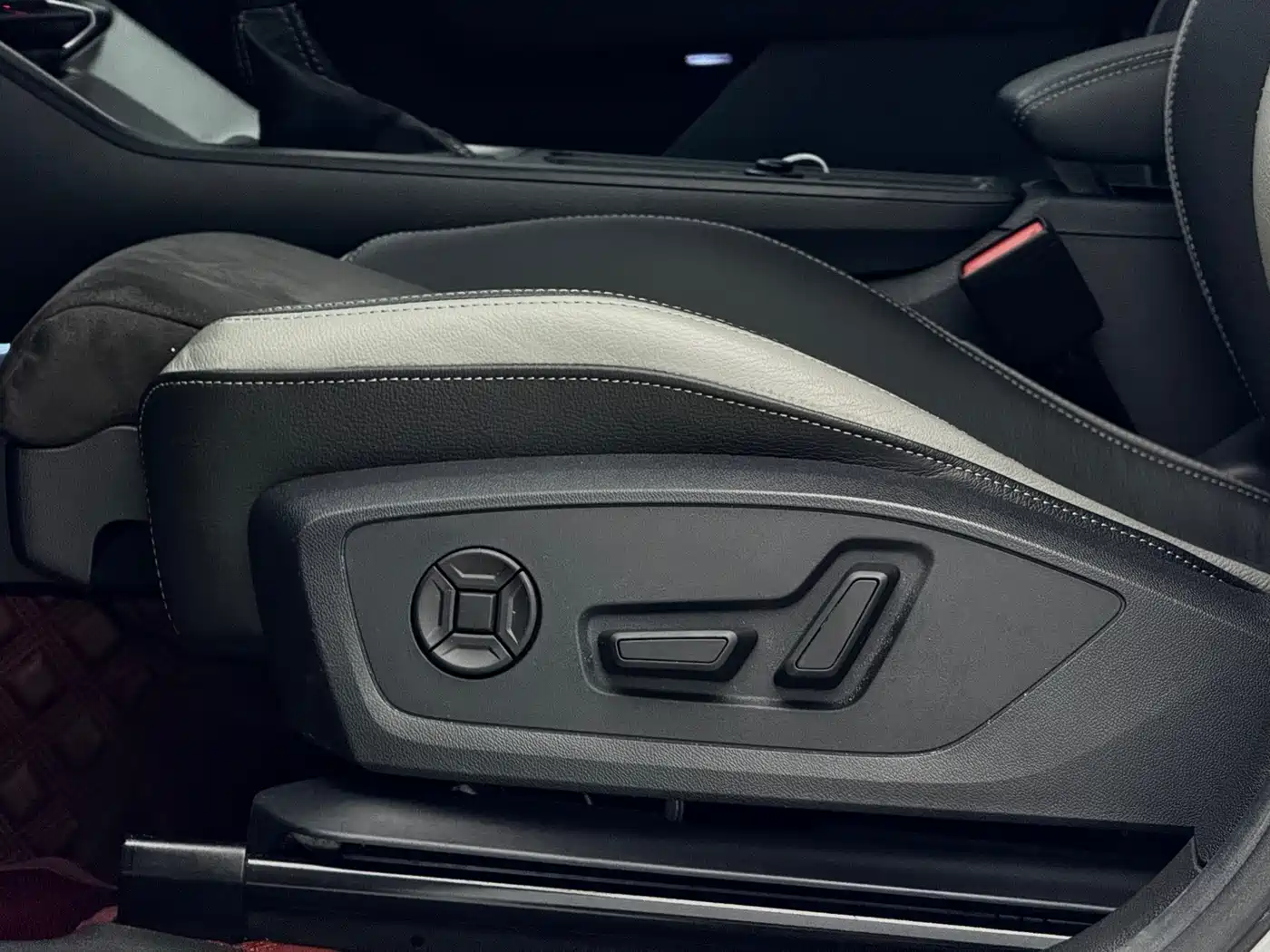 Audi Q3 2022 35 TFSI Fashion Dynamic фото 22