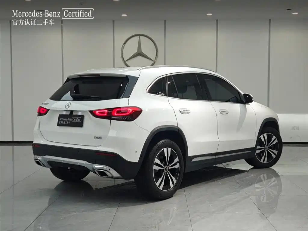 Mercedes-Benz GLA 2023 2023 GLA 220