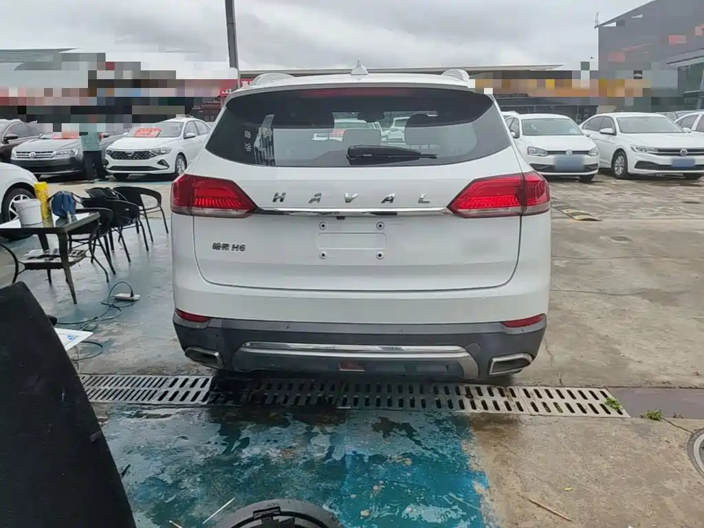 Фото 6 - Haval H6