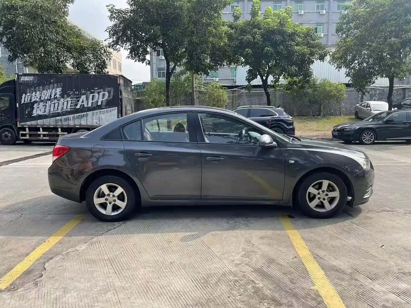 Chevrolet Cruze 2013 1.6L SL MT фото 6
