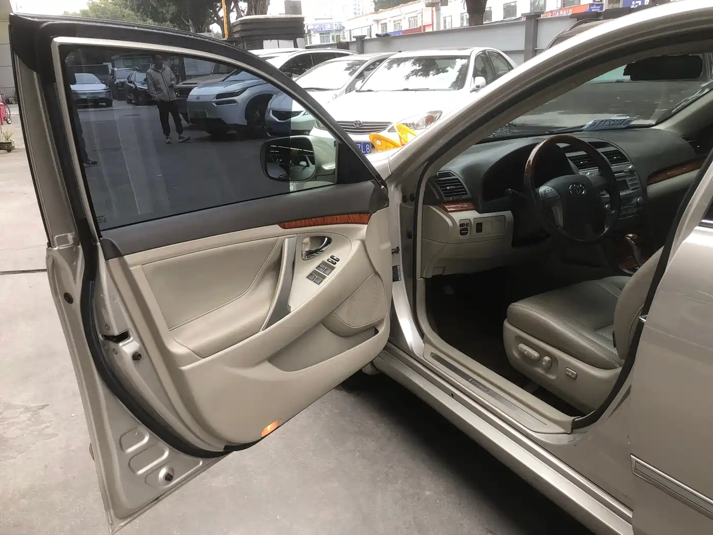Toyota Camry 2008 200G Luxury Edition фото 8