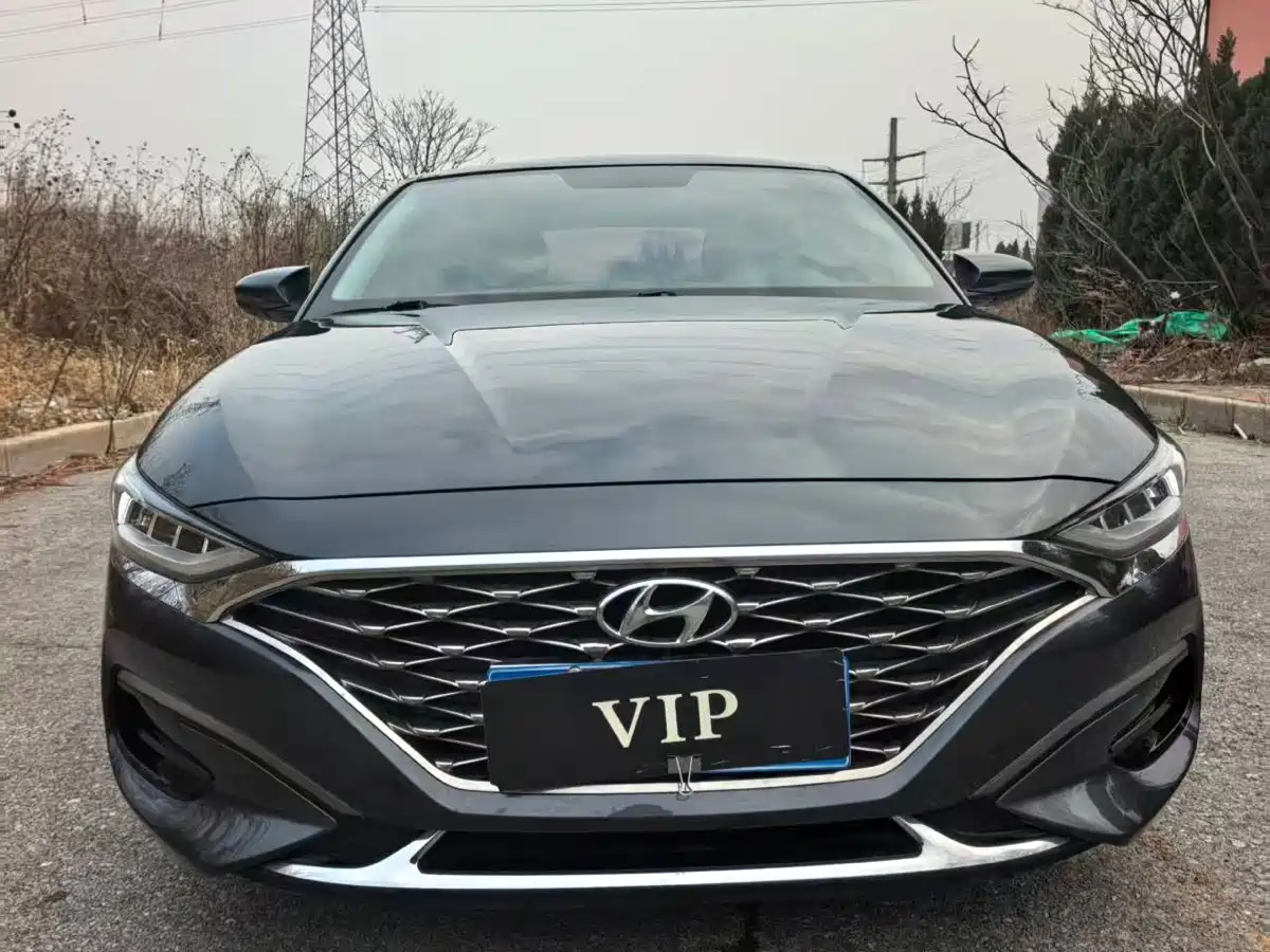 Hyundai Fista 2019 280TGDi Smart Speed Edition China VI фото 3