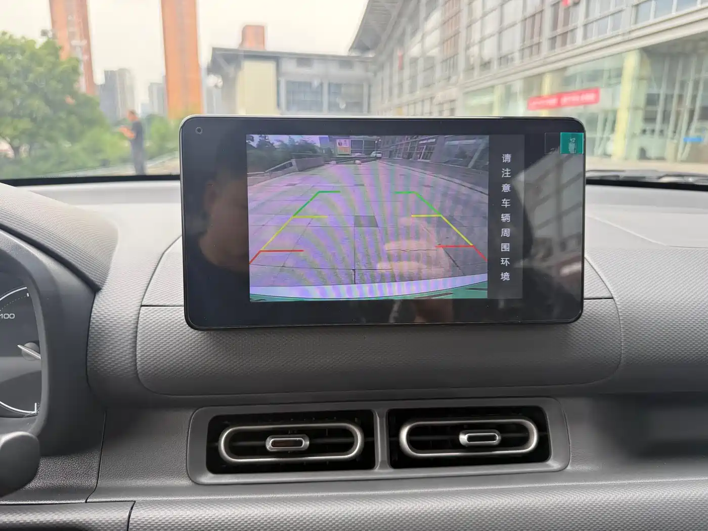 Фото 10 - Wuling Motors Wuling Hongguang New Energy
