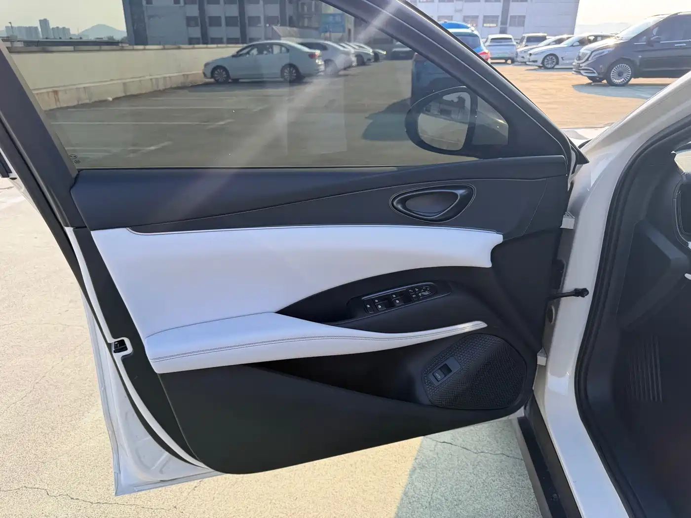 BYD Seal 06 New Energy 2024 DM-i 120KM Honor фото 17