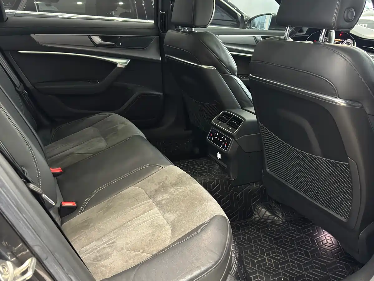 Audi A6L 2019 45 TFSI Premium Dynamic фото 10