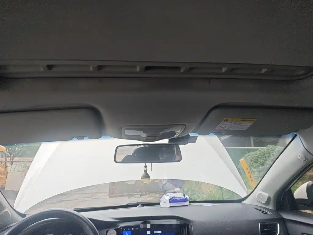 Photo 19 - Roewe 360