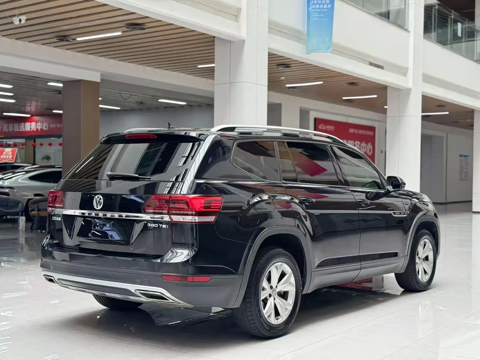 Фото 5 - Volkswagen Teramont