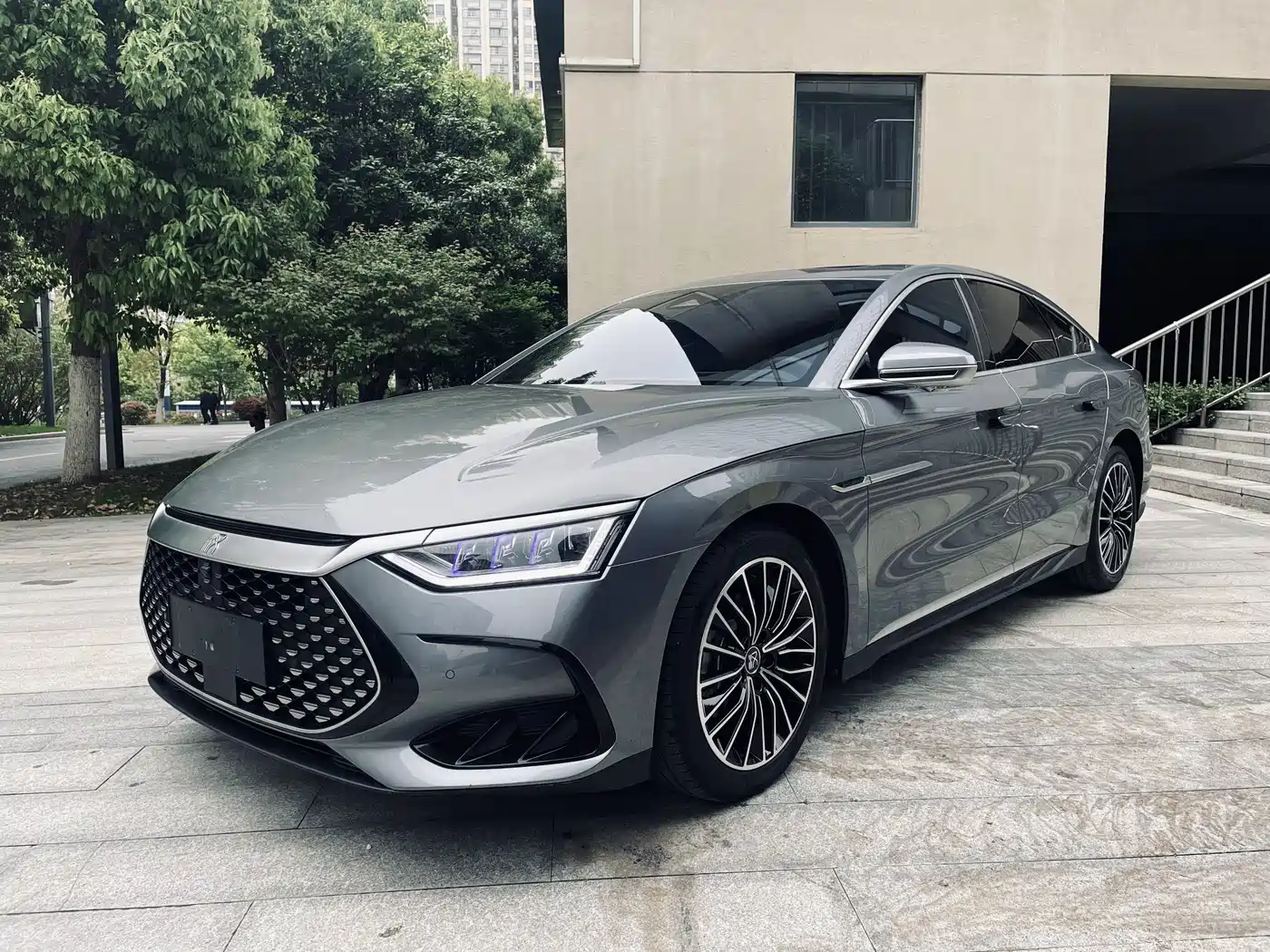 BYD HAN