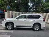 Photo 3 - Lexus GX