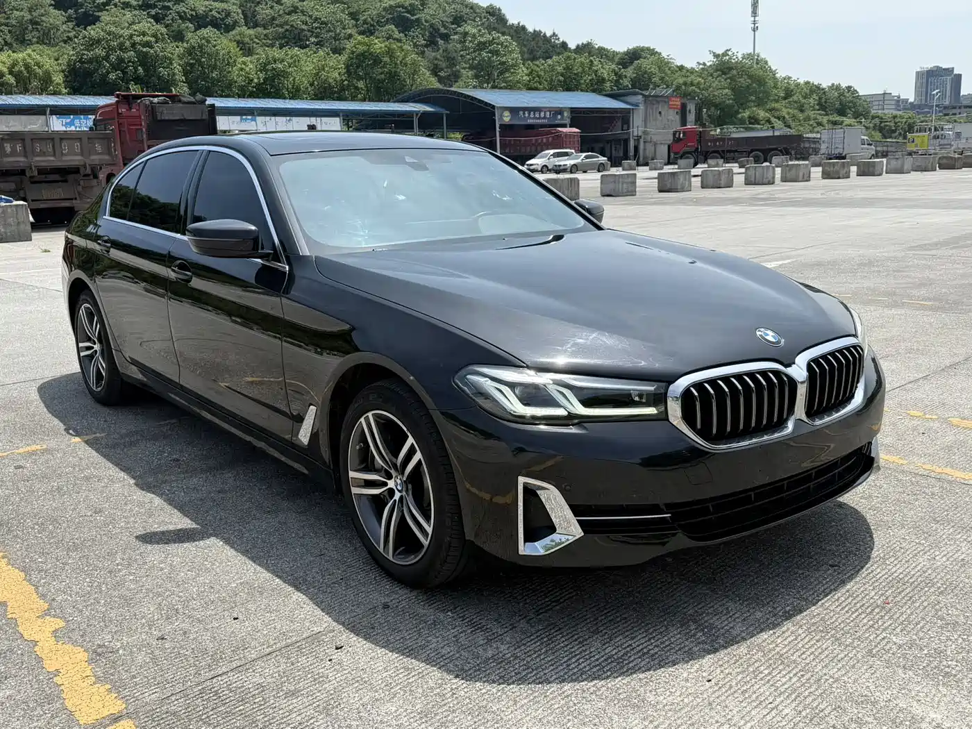 BMW 5 Series 2022 530Li Leading Luxury Package фото 3