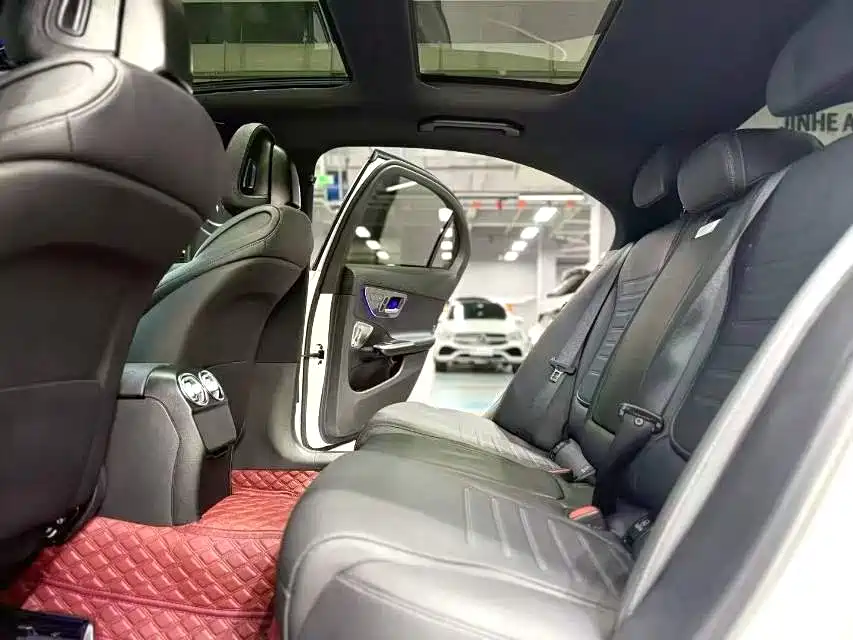 Mercedes-Benz C-Class 2023 C 260 L Night Edition Sport фото 8