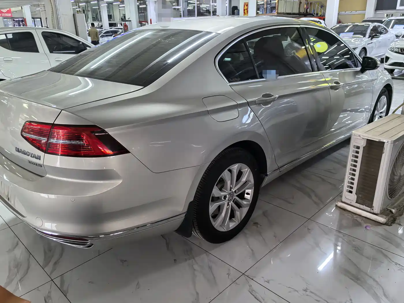 Volkswagen Magotan 2017 330TSI DSG Luxury фото 6