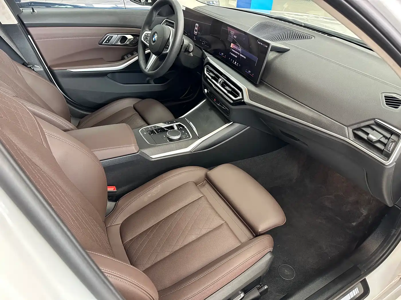 BMW 3 Series 2024 325i M Sport Package фото 6