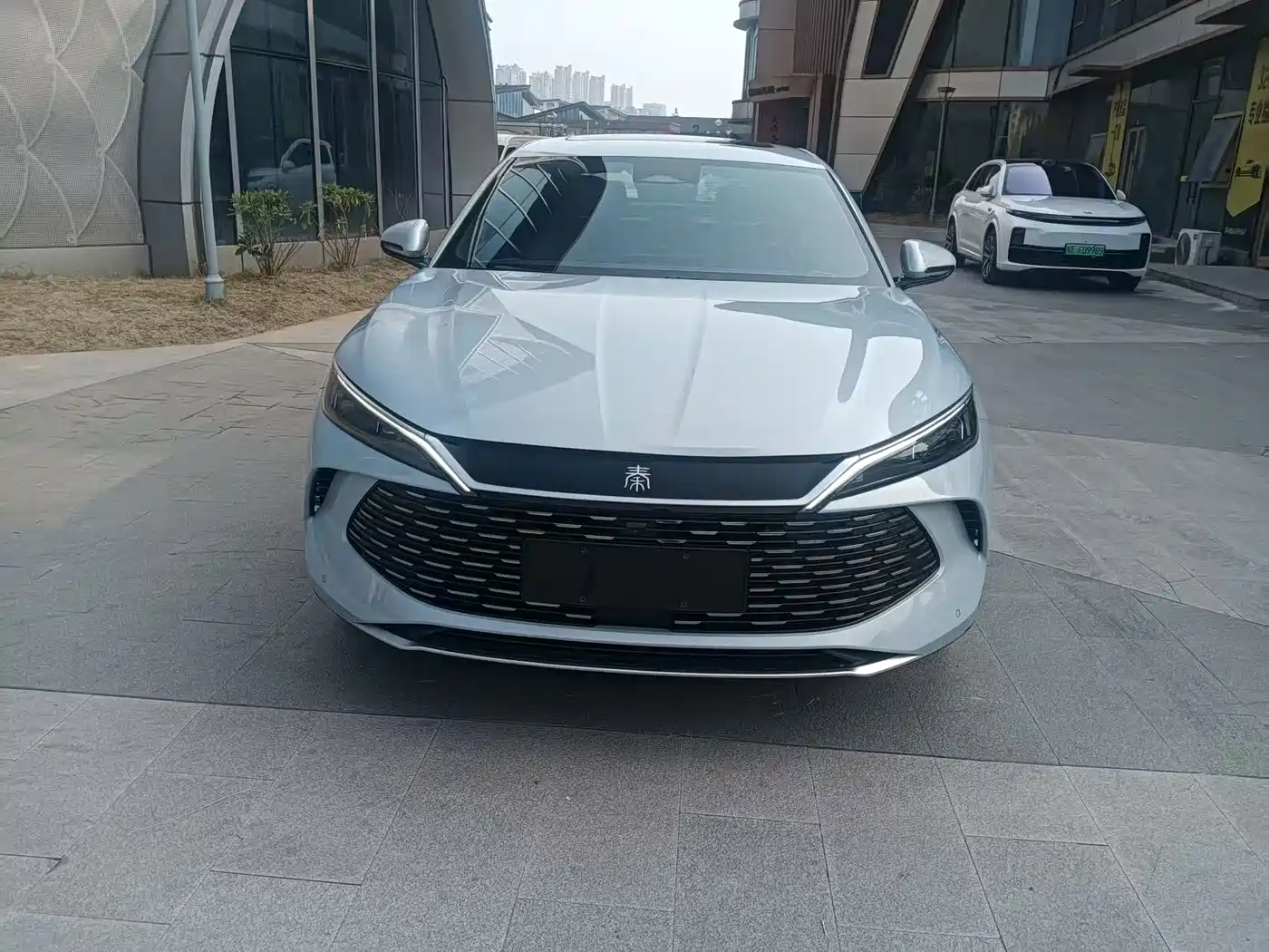 BYD Qin L 2026 2024 DM-i 120KM Superior Edition