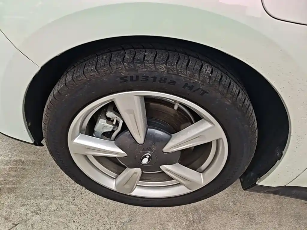 Ora Good Cat 2023 2023 401km Standard Range Luxury LFP