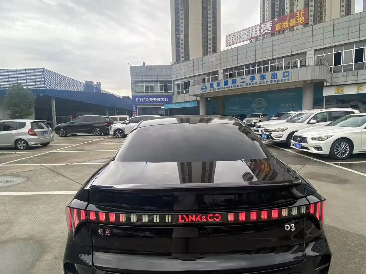 Lynk & Co 03 2023 1.5TD DCT Power Pro фото 8
