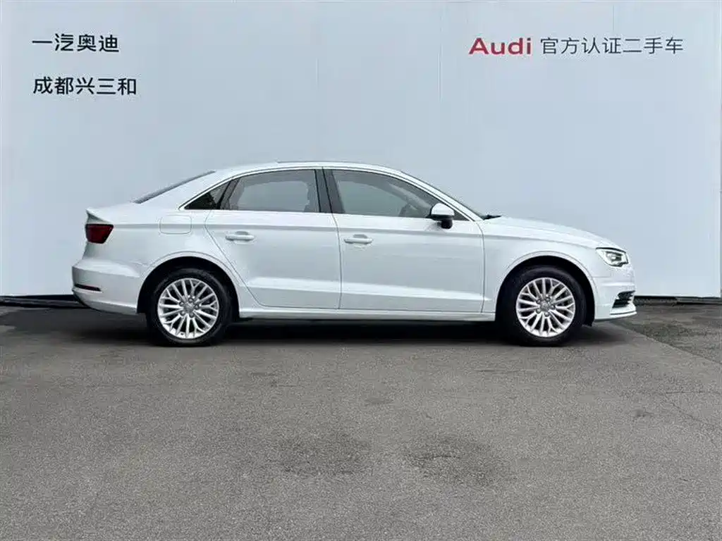 Audi A3 2015 Limousine 35 TFSI Millionth Anniversary Intelligent Leader Type фото 2