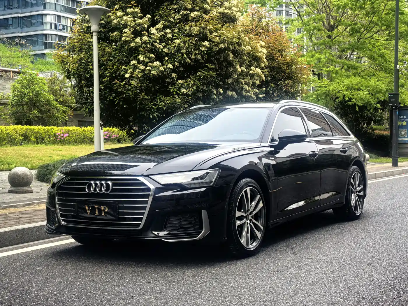 Audi A6 (Import) 2023 Avant Pioneer 40 TFSI Luxury Dynamic