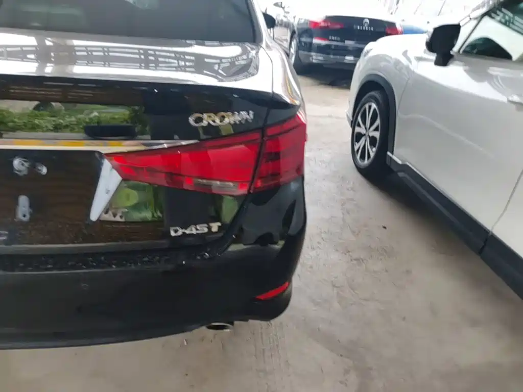 Toyota Crown 2019 2018 2.0T Sport Edition
